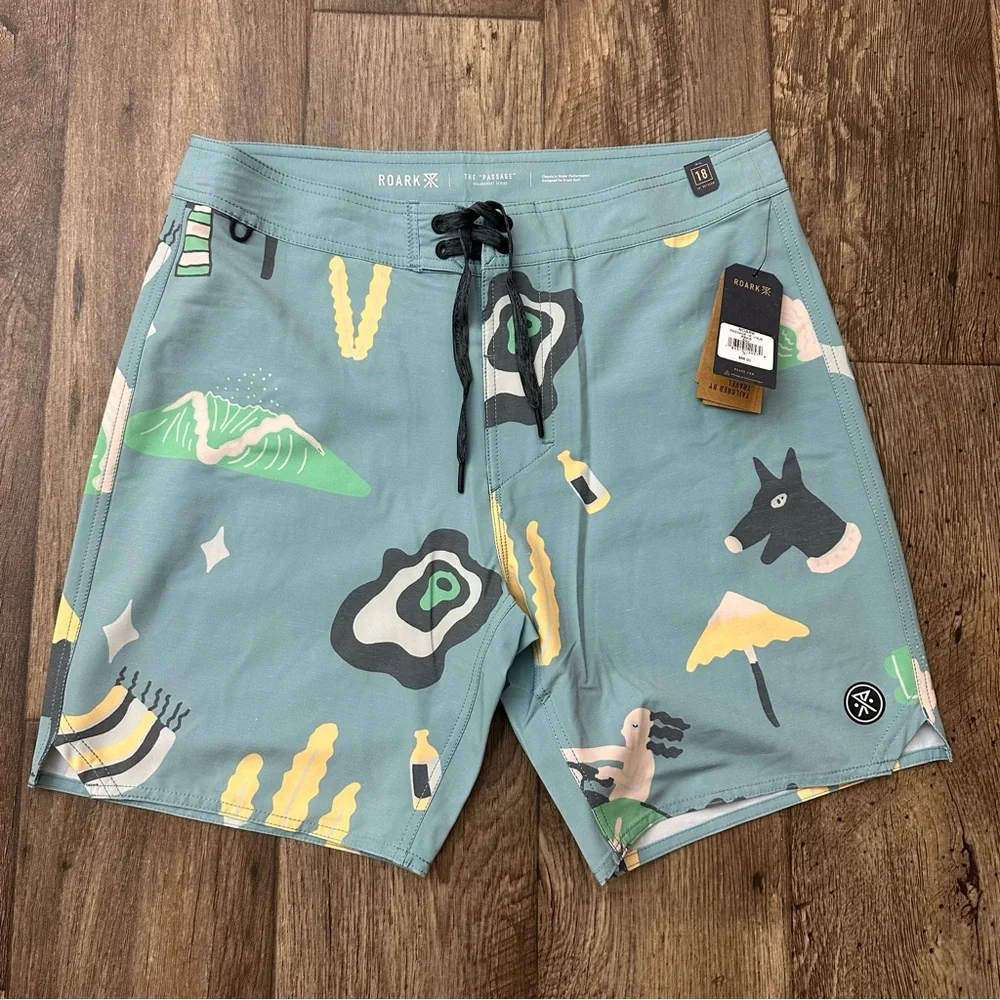 Roark Passage Boardshort Beach Swim Shorts Men’s Size 31 Multicolour